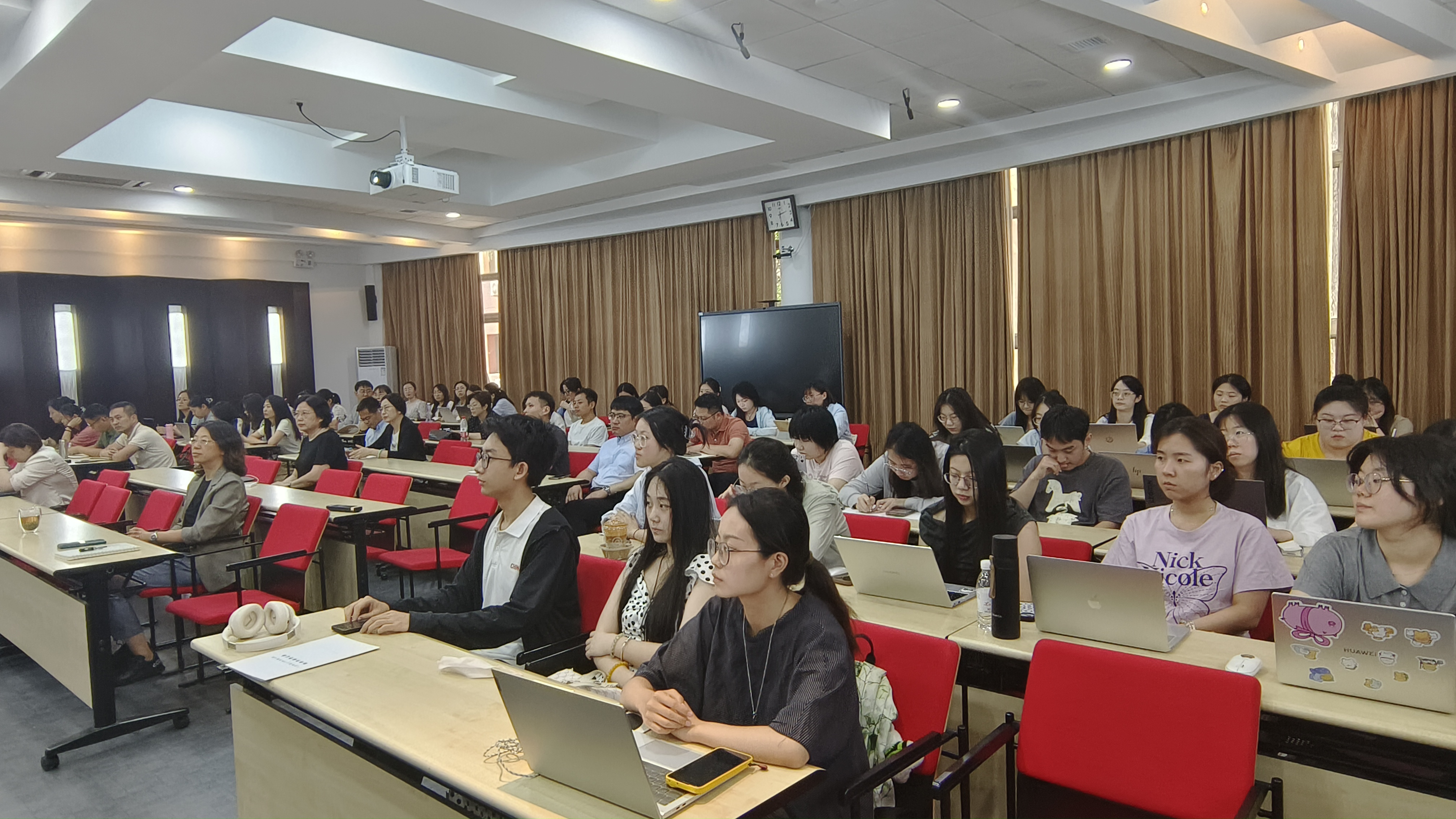 7m足球完场比分